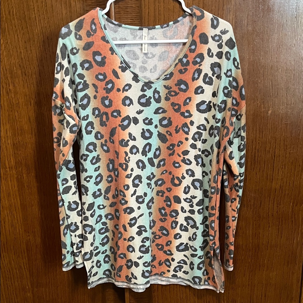 Vibrant Leopard Print Long Sleeve Top